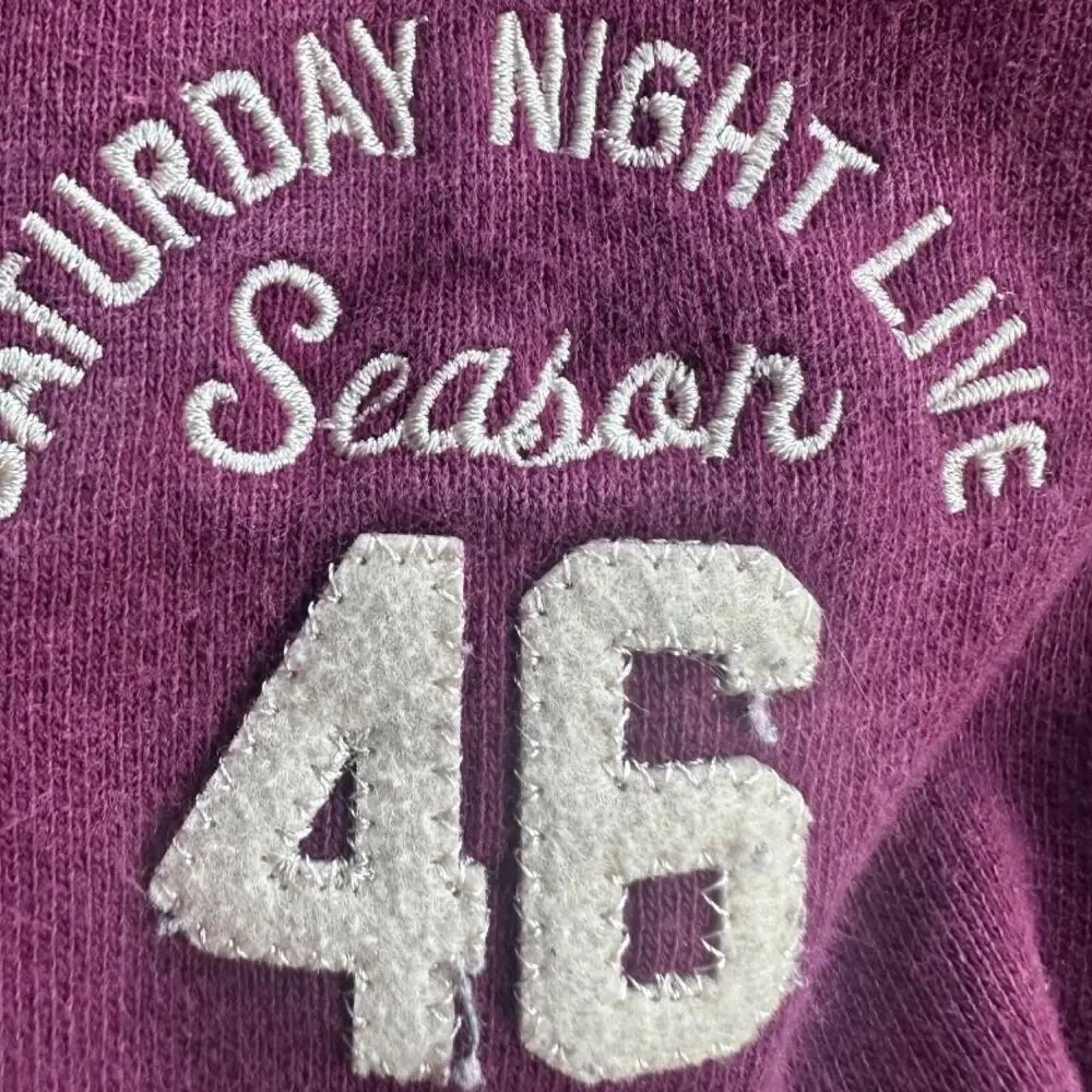 Independent Women's Purple and Burgundy Sweatshirt